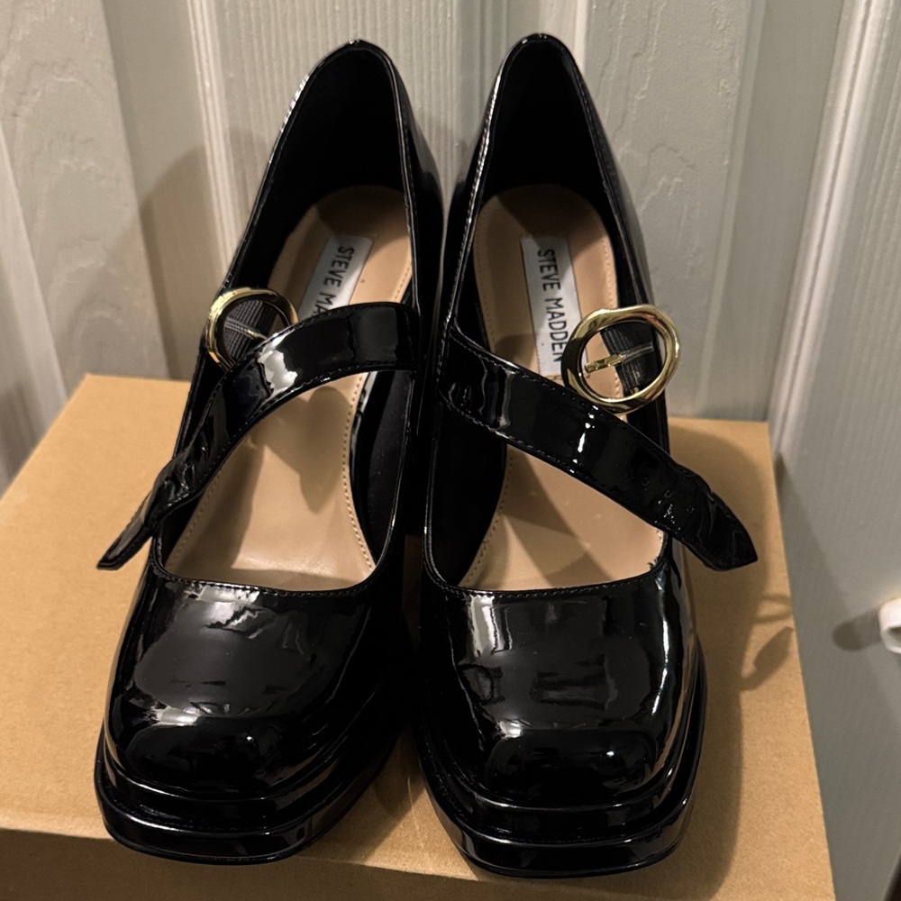 Steve Madden Nabella  Mary Jane Heels - Picture 6 of 12